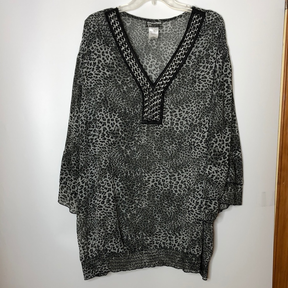 Evolution by JMS Black & Gray Animal Print Top 4X (26W/28W)PLUS SIZE